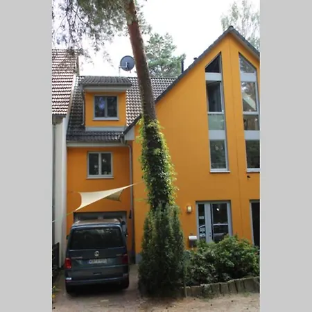 Einliegerwohnung Mit Wintergarten Kleinmachnow Esterno foto
