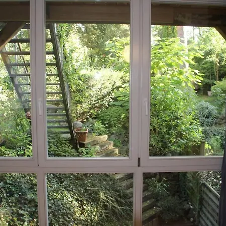 Einliegerwohnung Mit Wintergarten Kleinmachnow Esterno foto