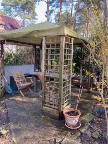 Apartment Einliegerwohnung Mit Wintergarten Kleinmachnow